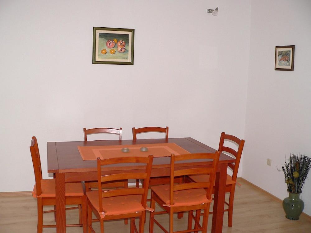 Apartments Amari