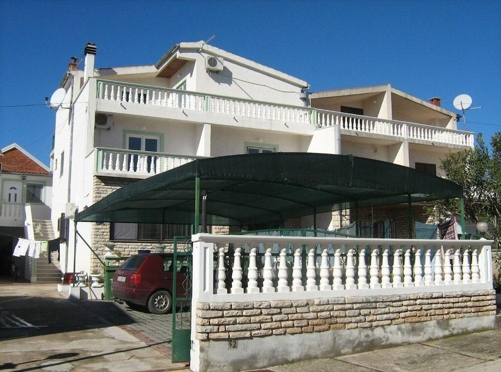 Apartments Marijana