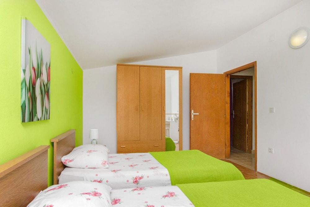 Apartments Marijana
