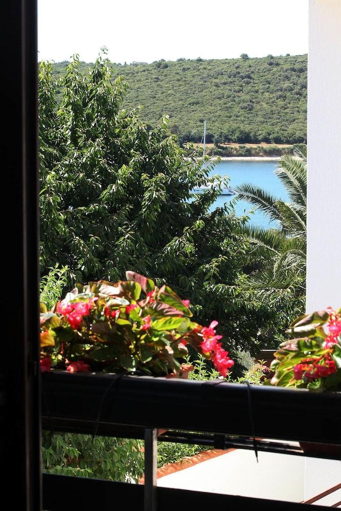 Apartments Antonieta