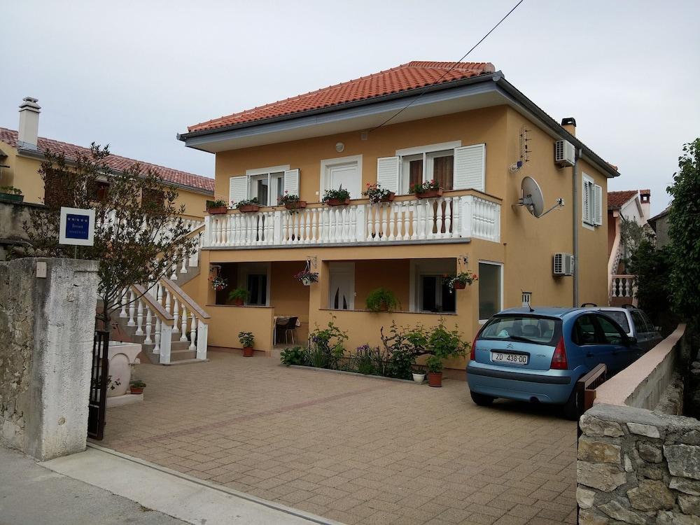 Apartments Luce