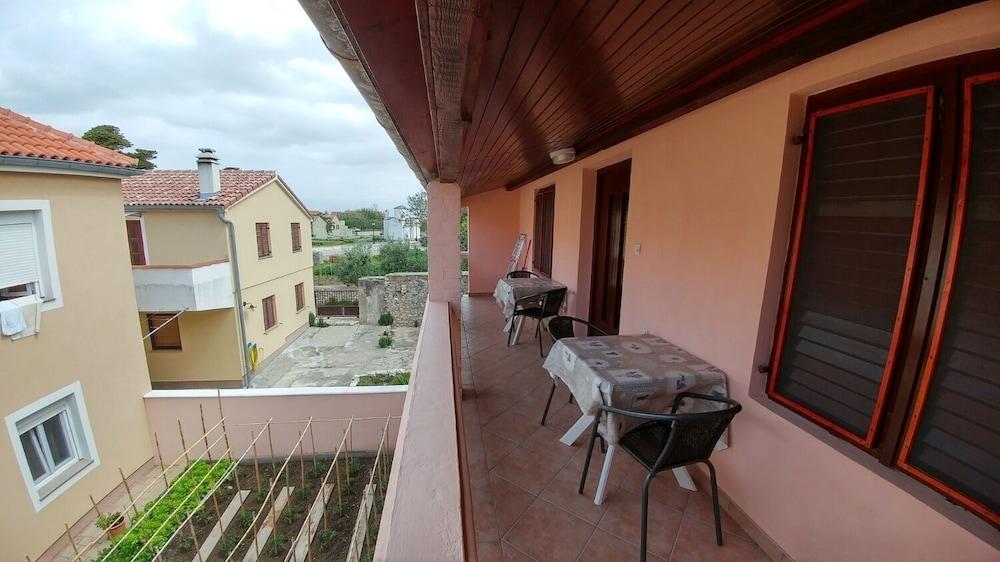 Apartments Luce