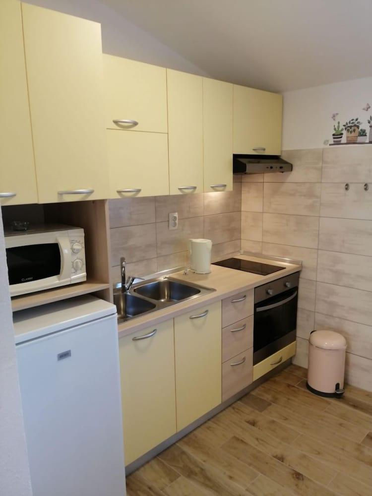 Apartments Luce