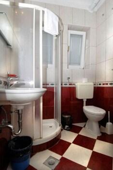 Angela Classic Rooms