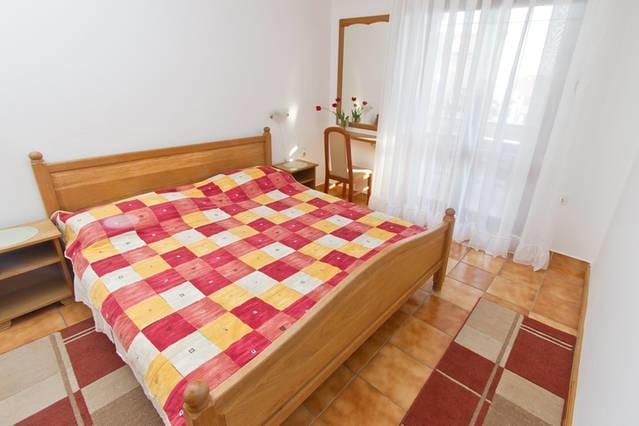 Apartments Loncar