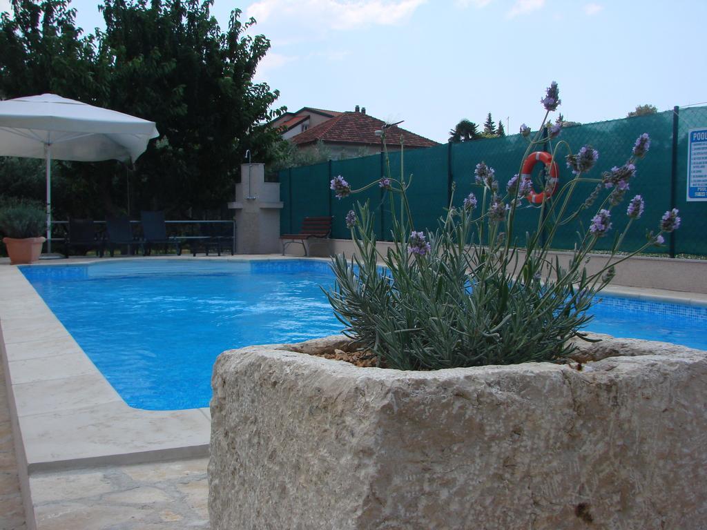Villa Solo