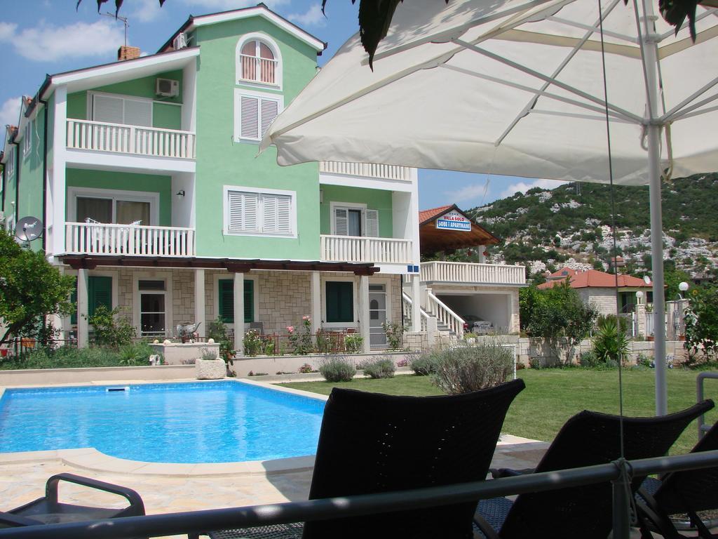 Villa Solo