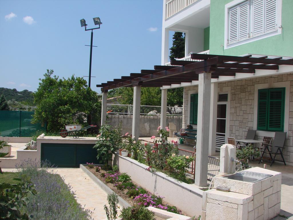 Villa Solo