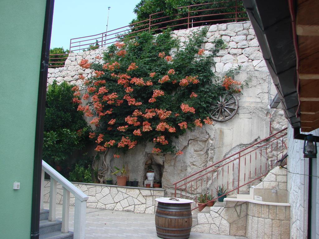 Villa Solo