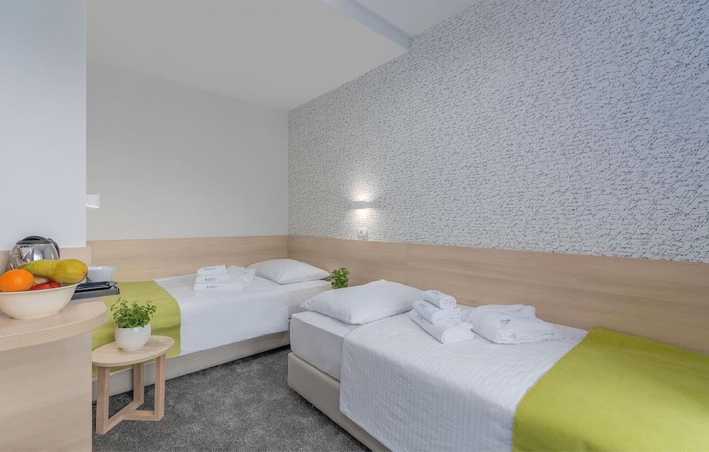 Aparthotel Adeo