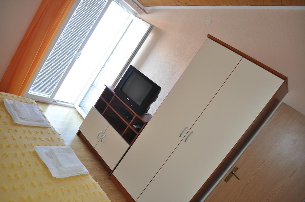 Apartments Zora