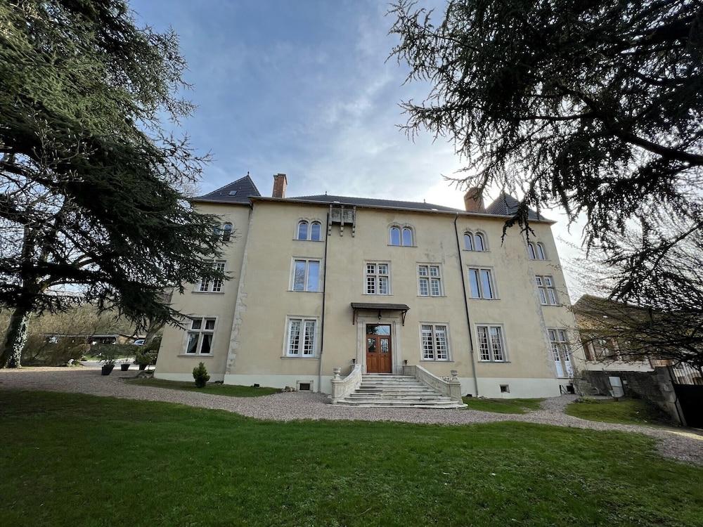 Chateau De Morey