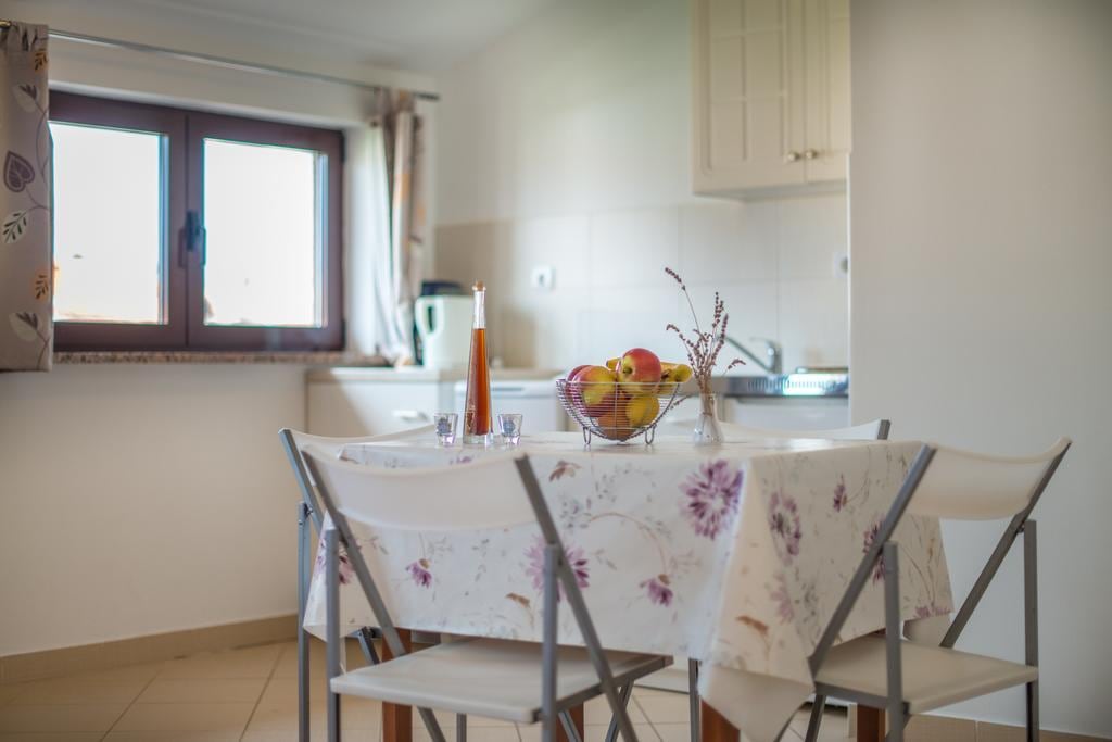 Apartments Snjezana
