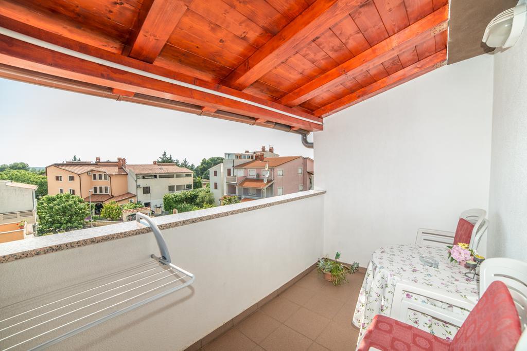 Apartments Snjezana
