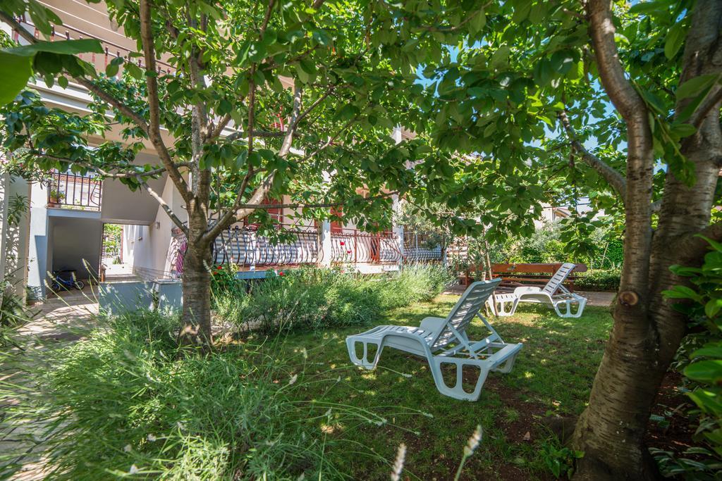 Apartments Snjezana