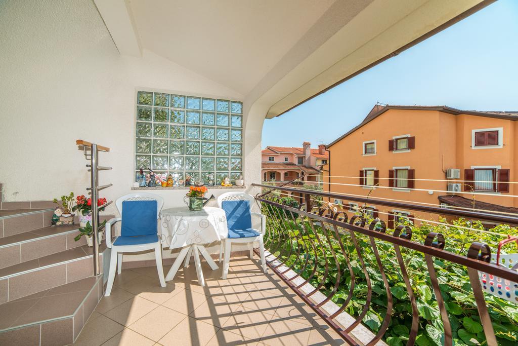 Apartments Snjezana