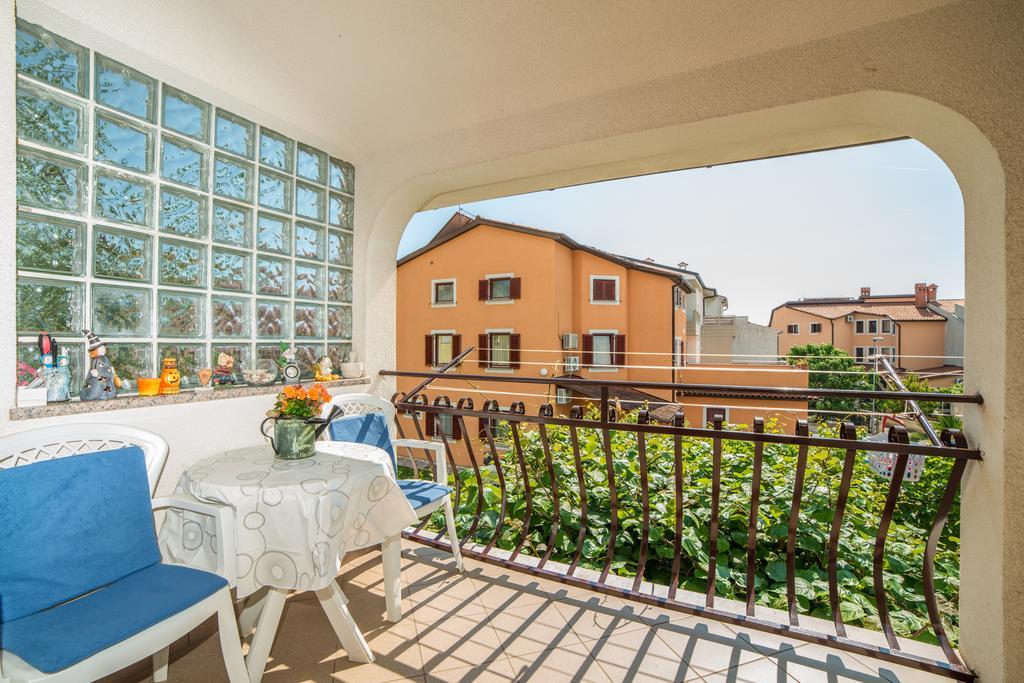 Apartments Snjezana