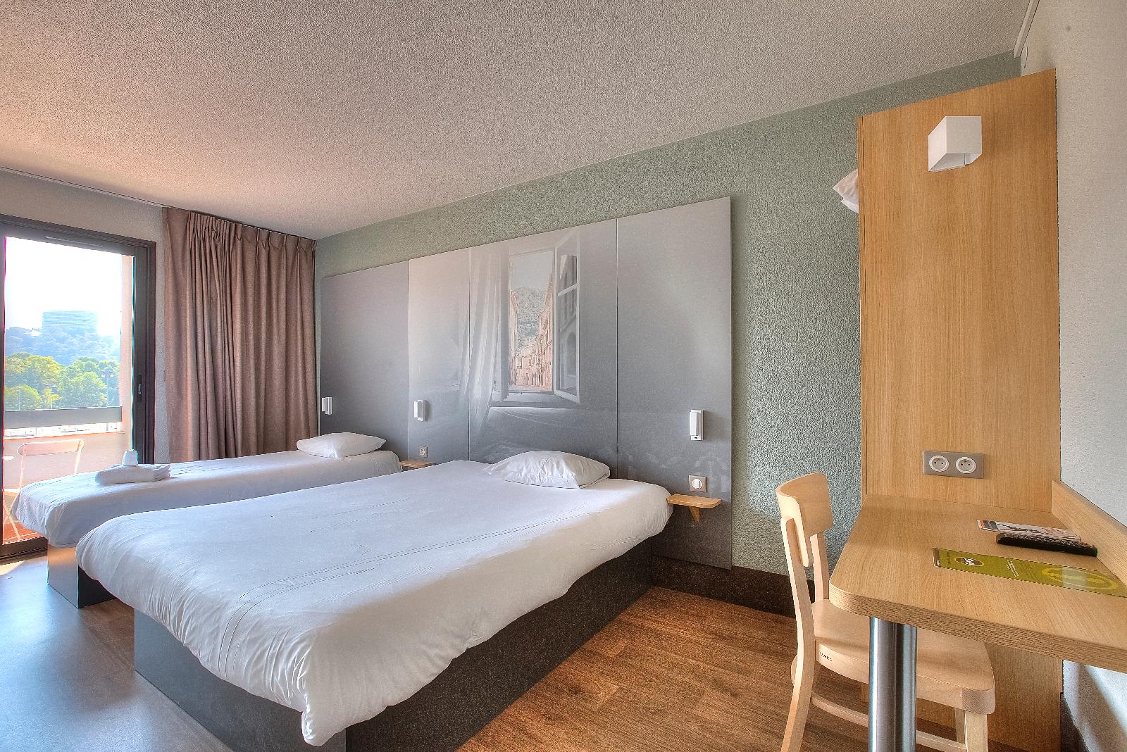 B&B Hotel Villeneuve Loubet Village