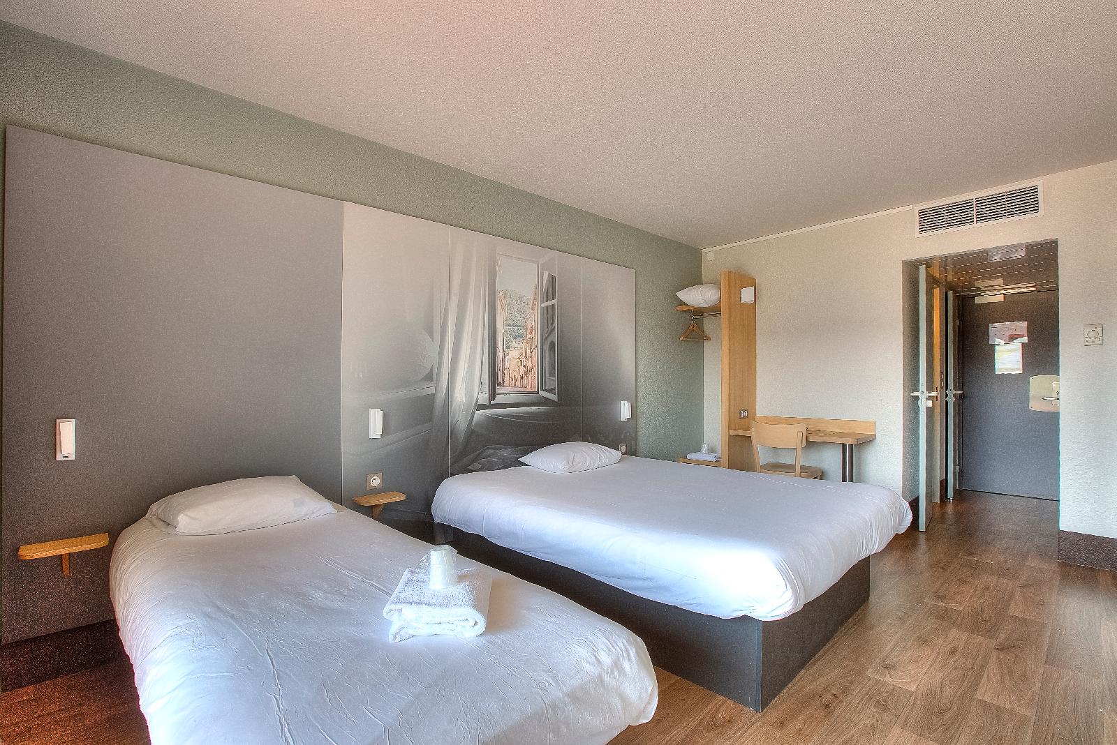B&B Hotel Villeneuve Loubet Village