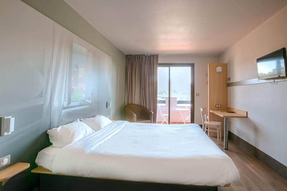 B&B Hotel Villeneuve Loubet Village