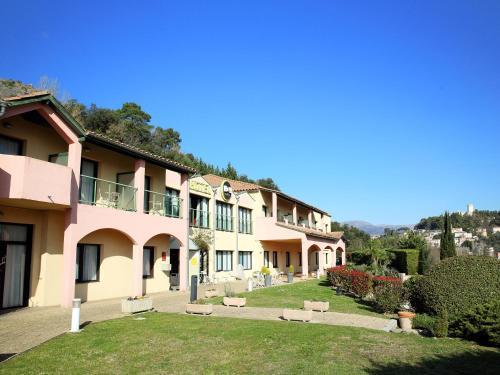 B&B Hotel Villeneuve Loubet Village