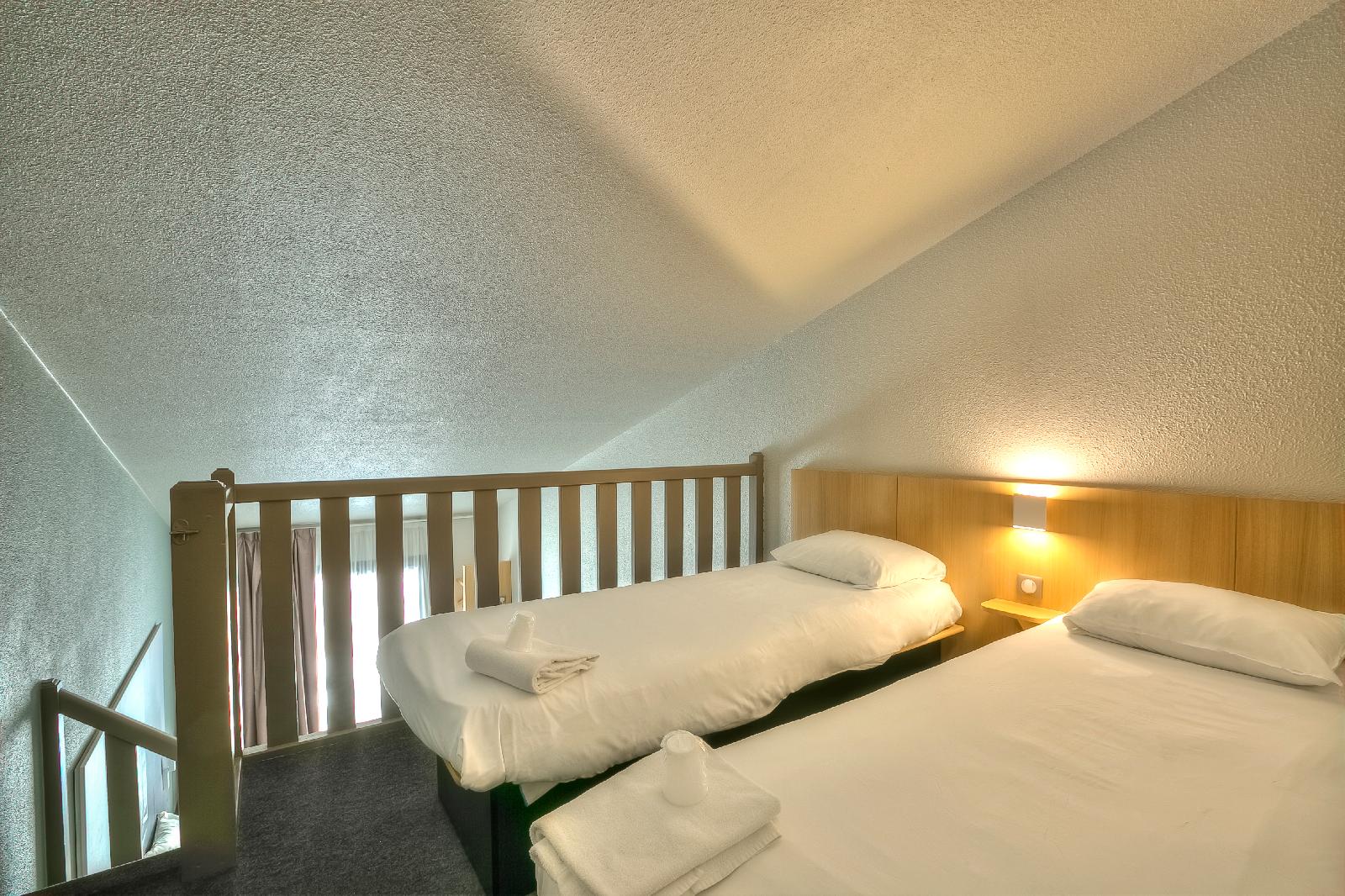 B&B Hotel Villeneuve Loubet Village