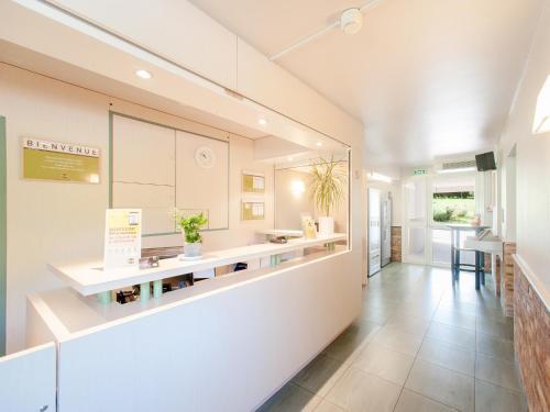 B&B Hotel Saclay