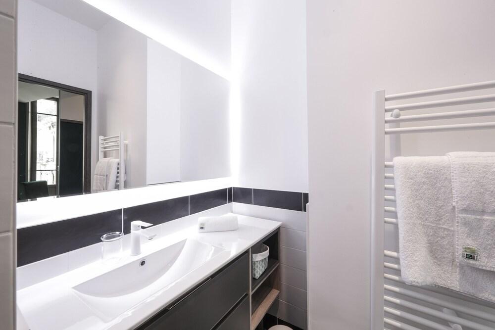 Appart'hôtel Cote Ouest Aix Les Bains