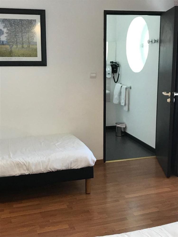Le Creusot Hotel
