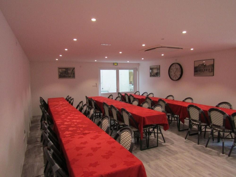 Le Creusot Hotel