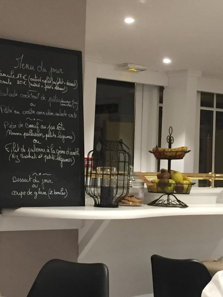 Le Creusot Hotel