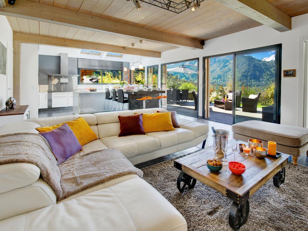 Chalet De Rollon-OVO Network