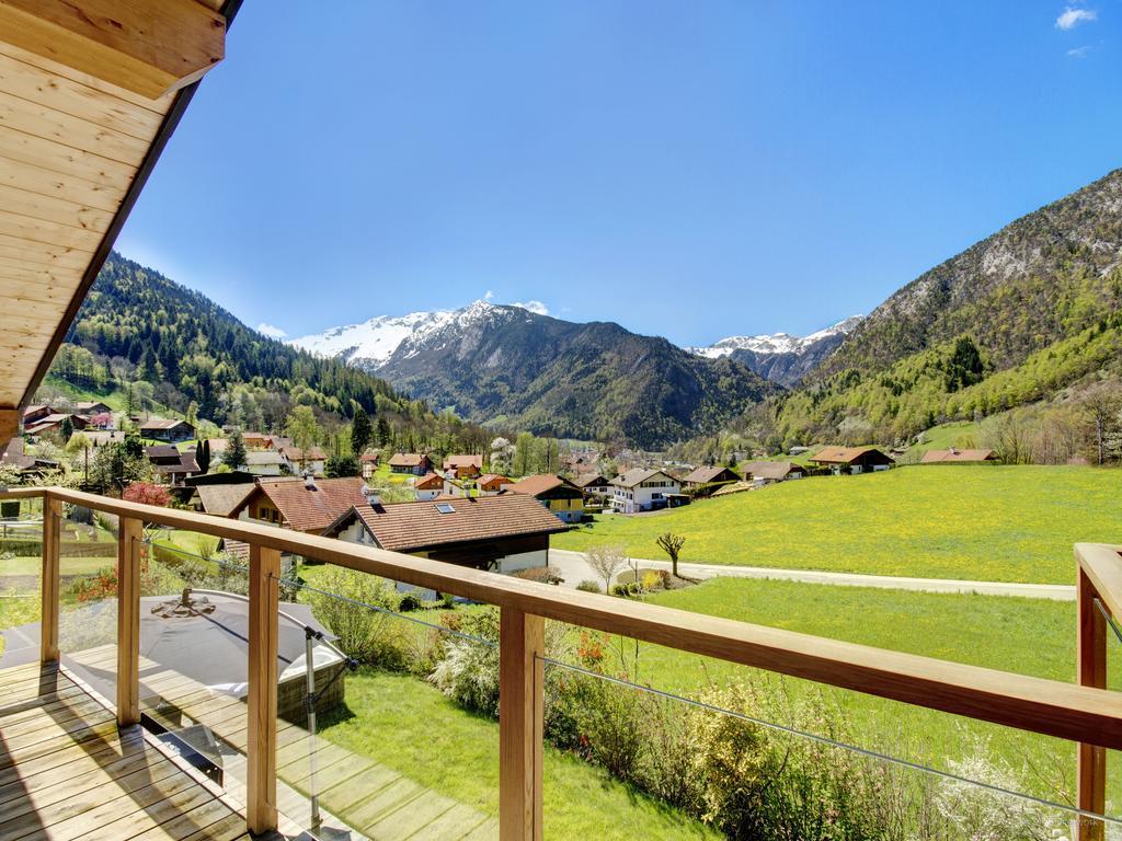 Chalet De Rollon-OVO Network