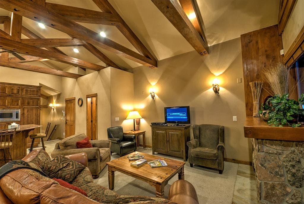 Soaring Eagle Chalet