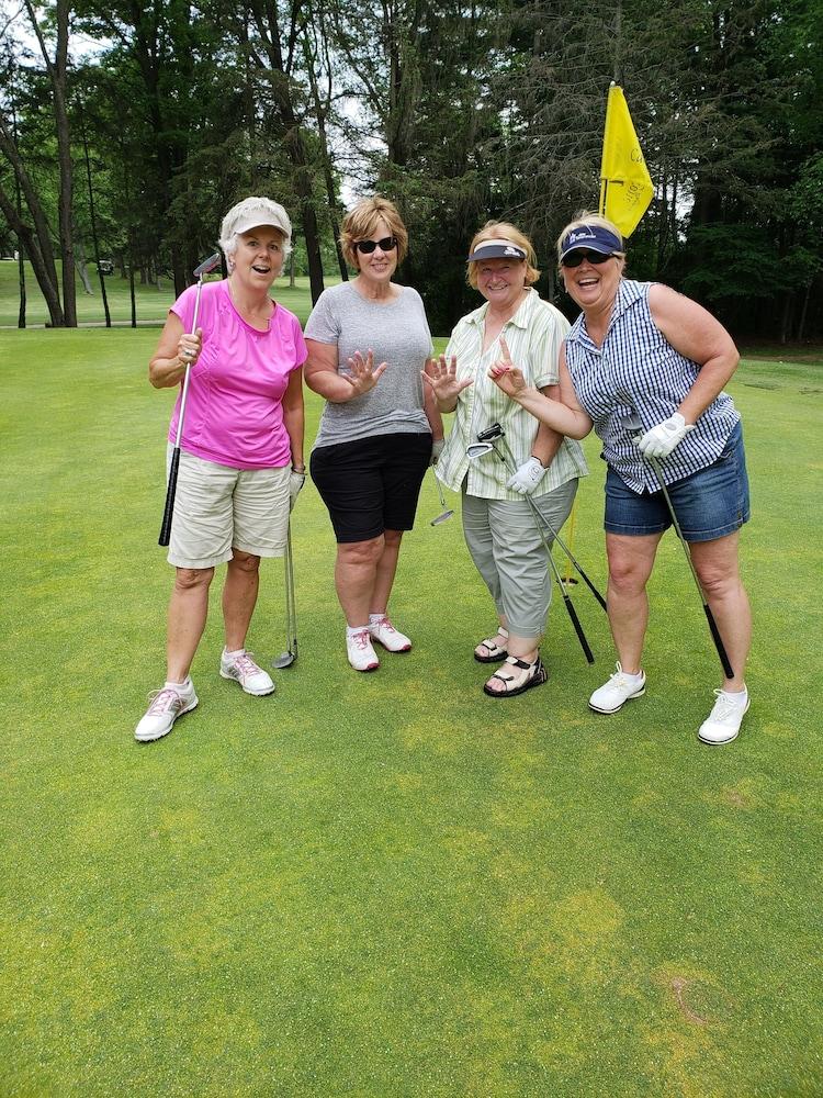 Candlestone Golf & Resort