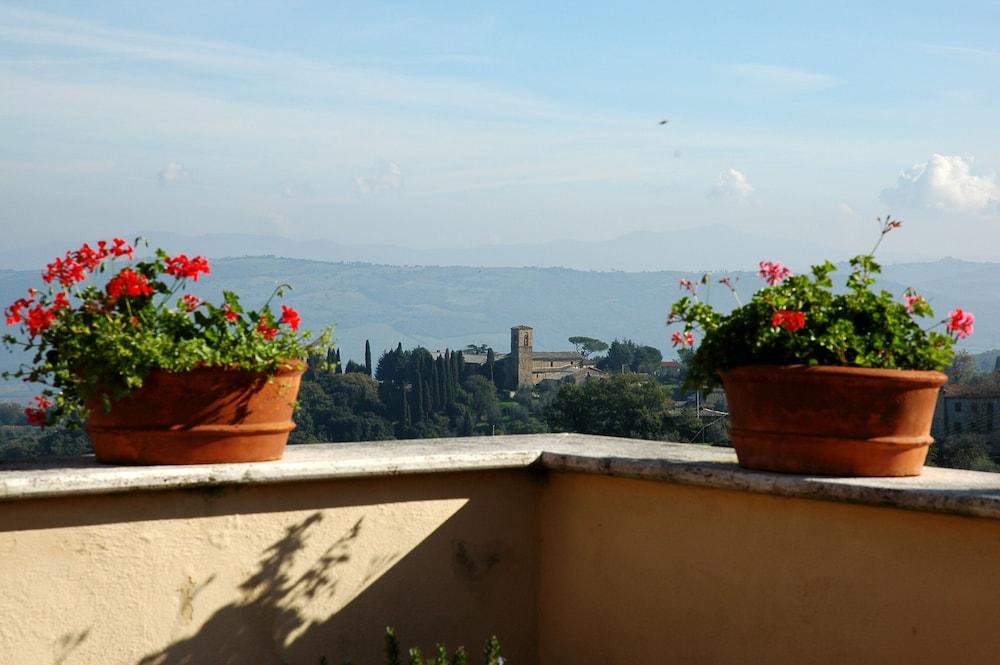 Hotel Vecchia Oliviera