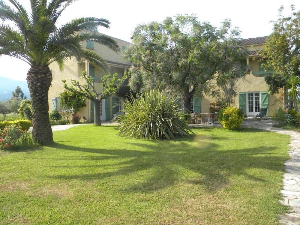 Auberge les Oliviers