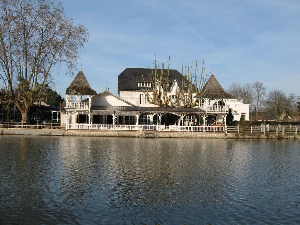 Hotel le Pavillon Bleu