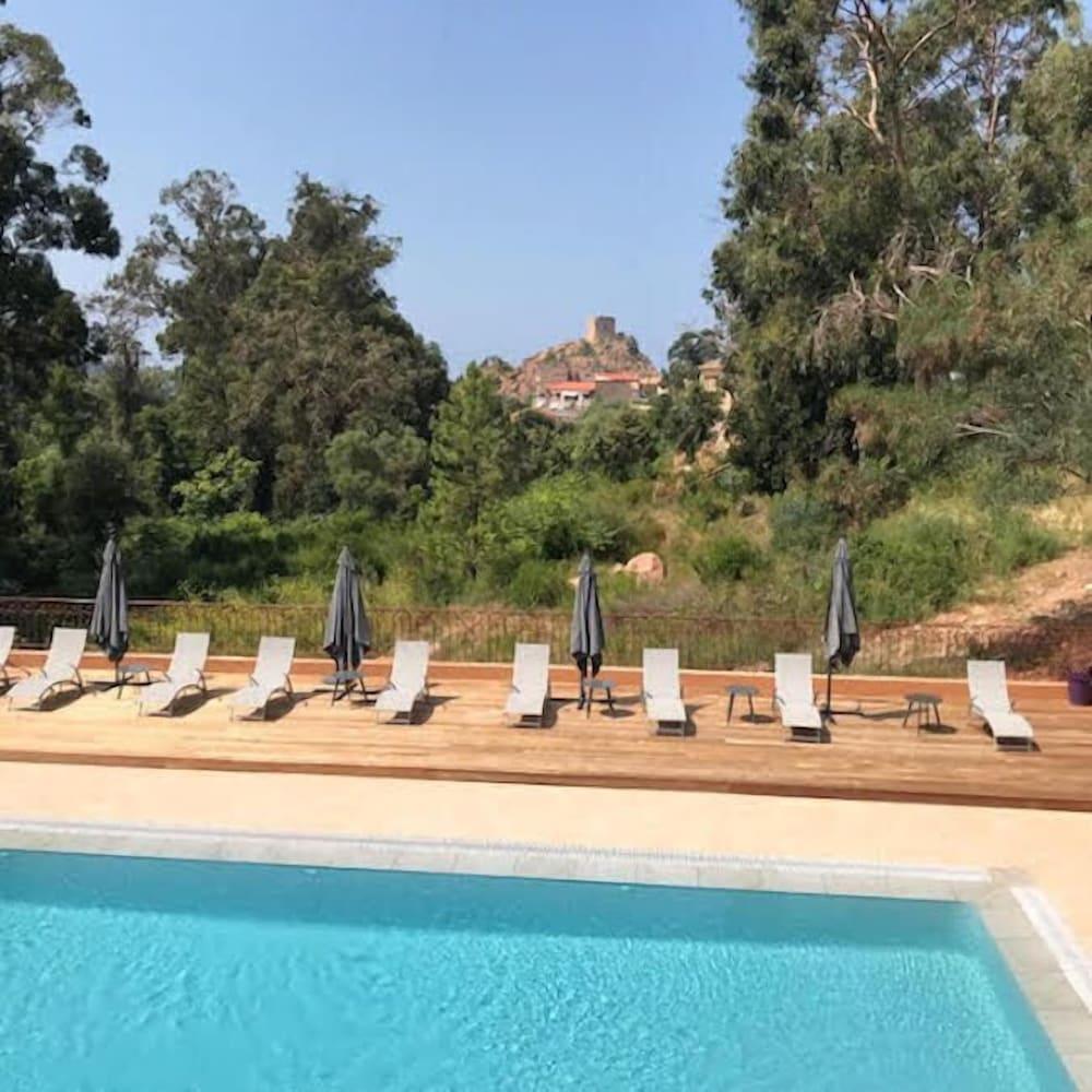 Hotel Corsica