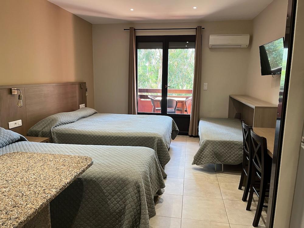 Hotel Corsica
