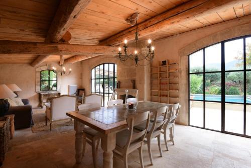 Domaine Les Roullets