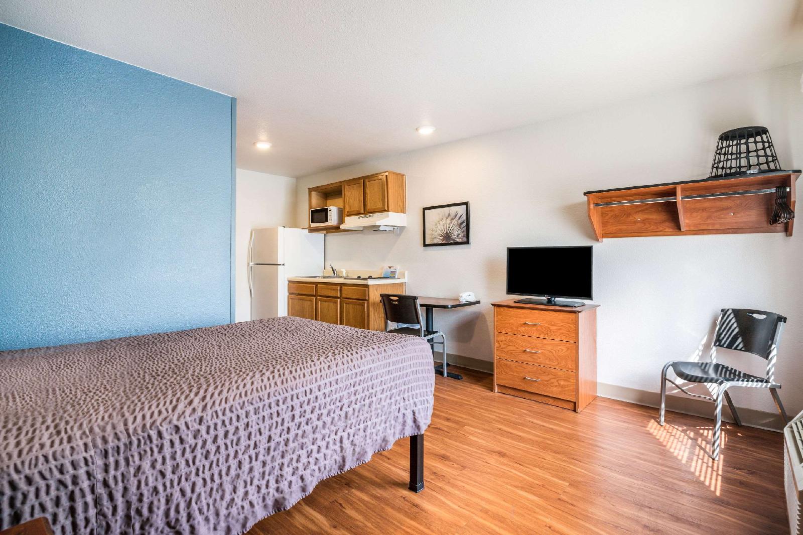 WoodSpring Suites Oklahoma City Tinker AFB