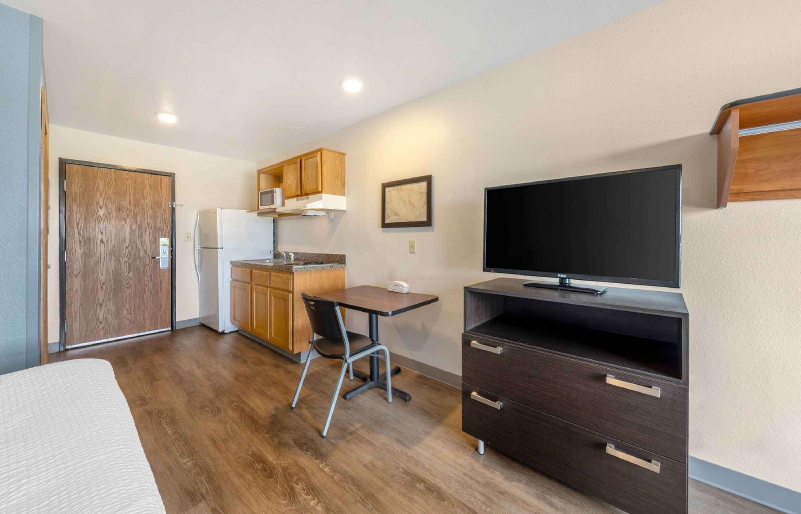 WoodSpring Suites Oklahoma City Tinker AFB