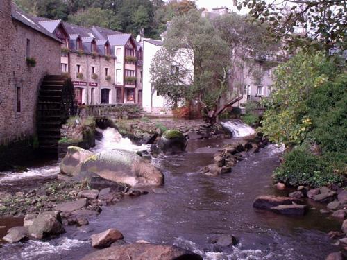 Hotel - Restaurant Les Ajoncs d'Or