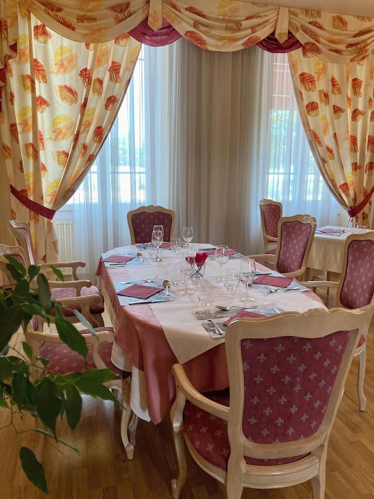 Hotel de Champagne