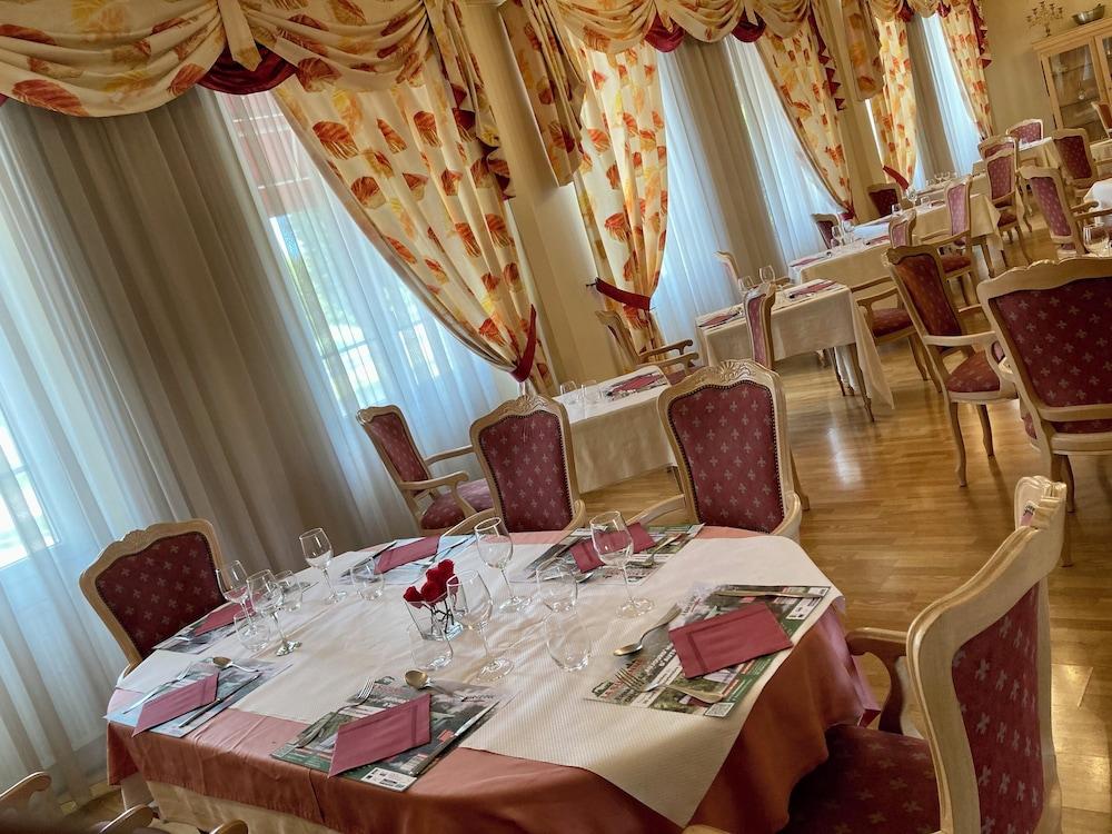 Hotel de Champagne