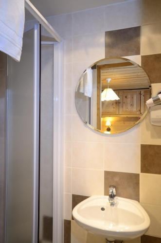 Chalet Hotel La Tarine