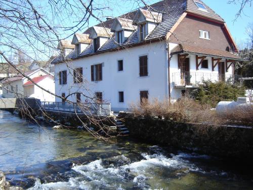 Le Jardin De La Riviere