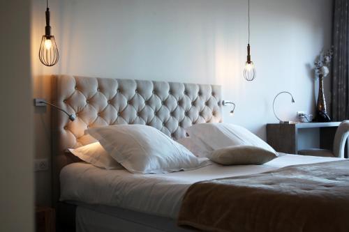 Le Scandola Hotel