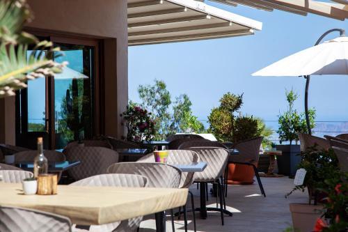 Le Scandola Hotel